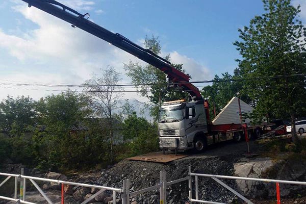 Kran och anläggningsbil